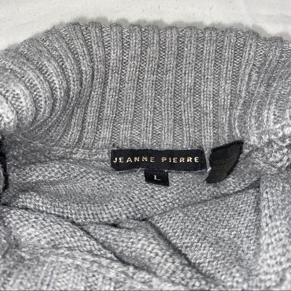 Grey turtleneck - Picture 2 of 2